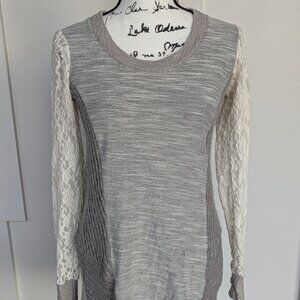 Anthropologie Saturday Sunday Grey Knit with Lace Top